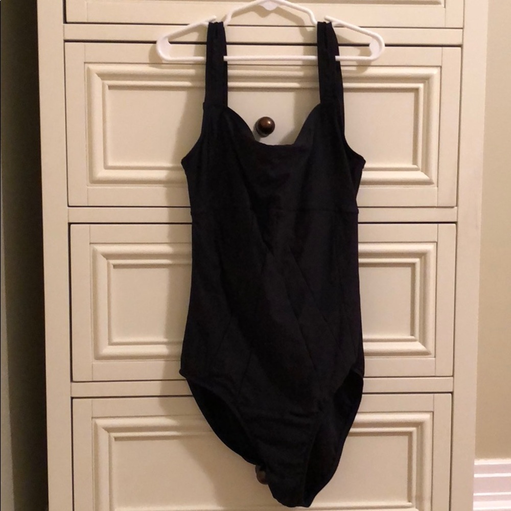 WEAR MOI leotard